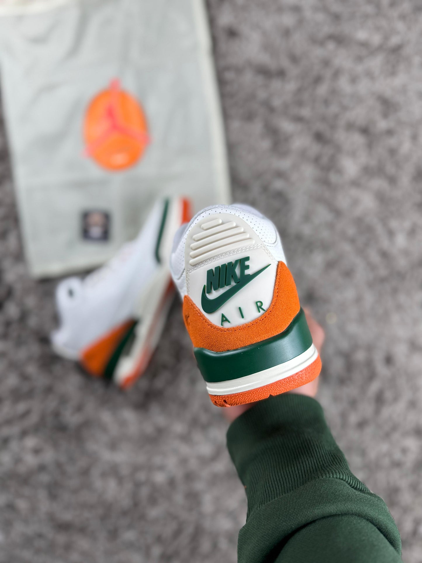 Retro 3 Sole Fly