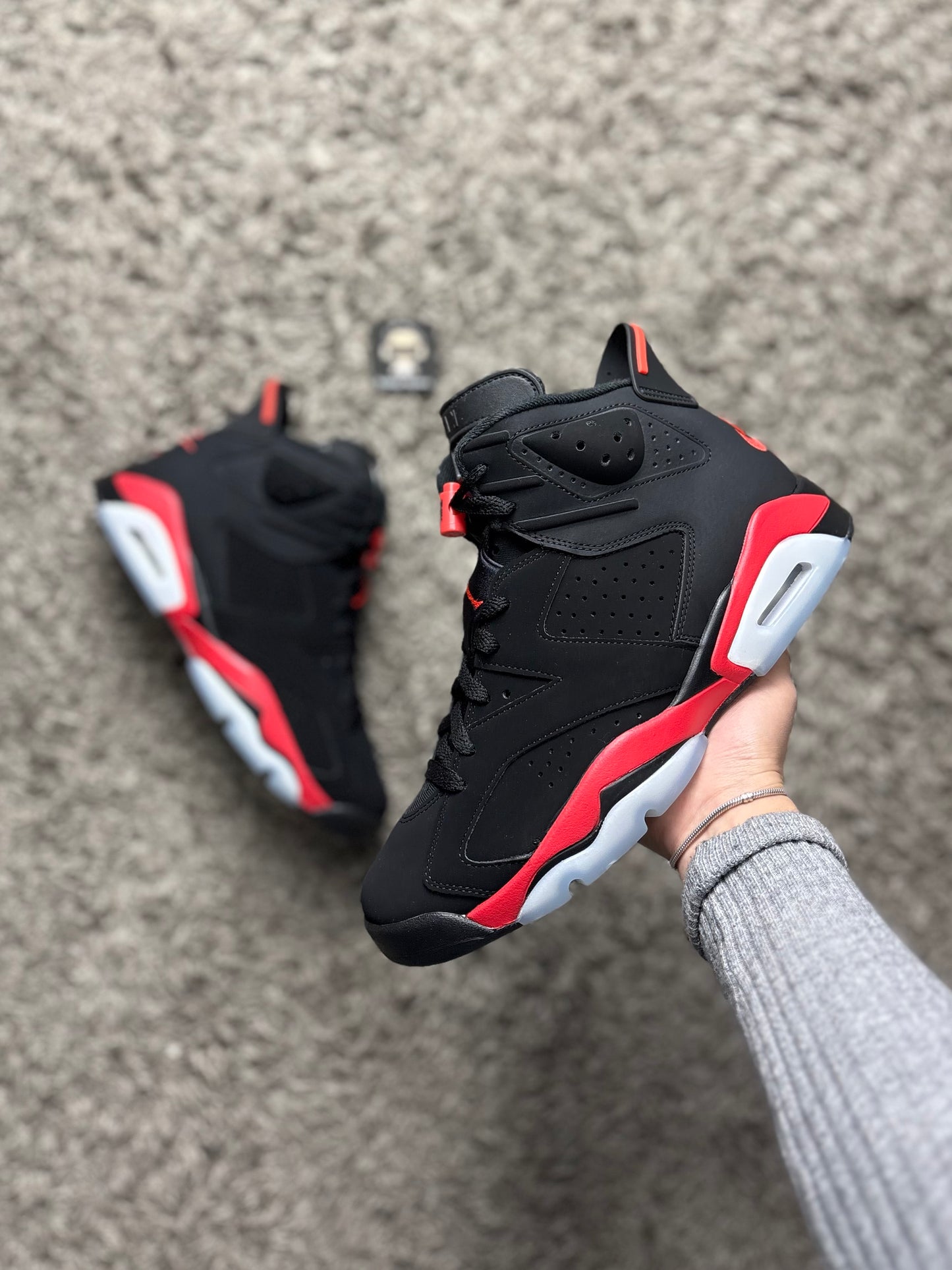Retro 6 “Infrared”