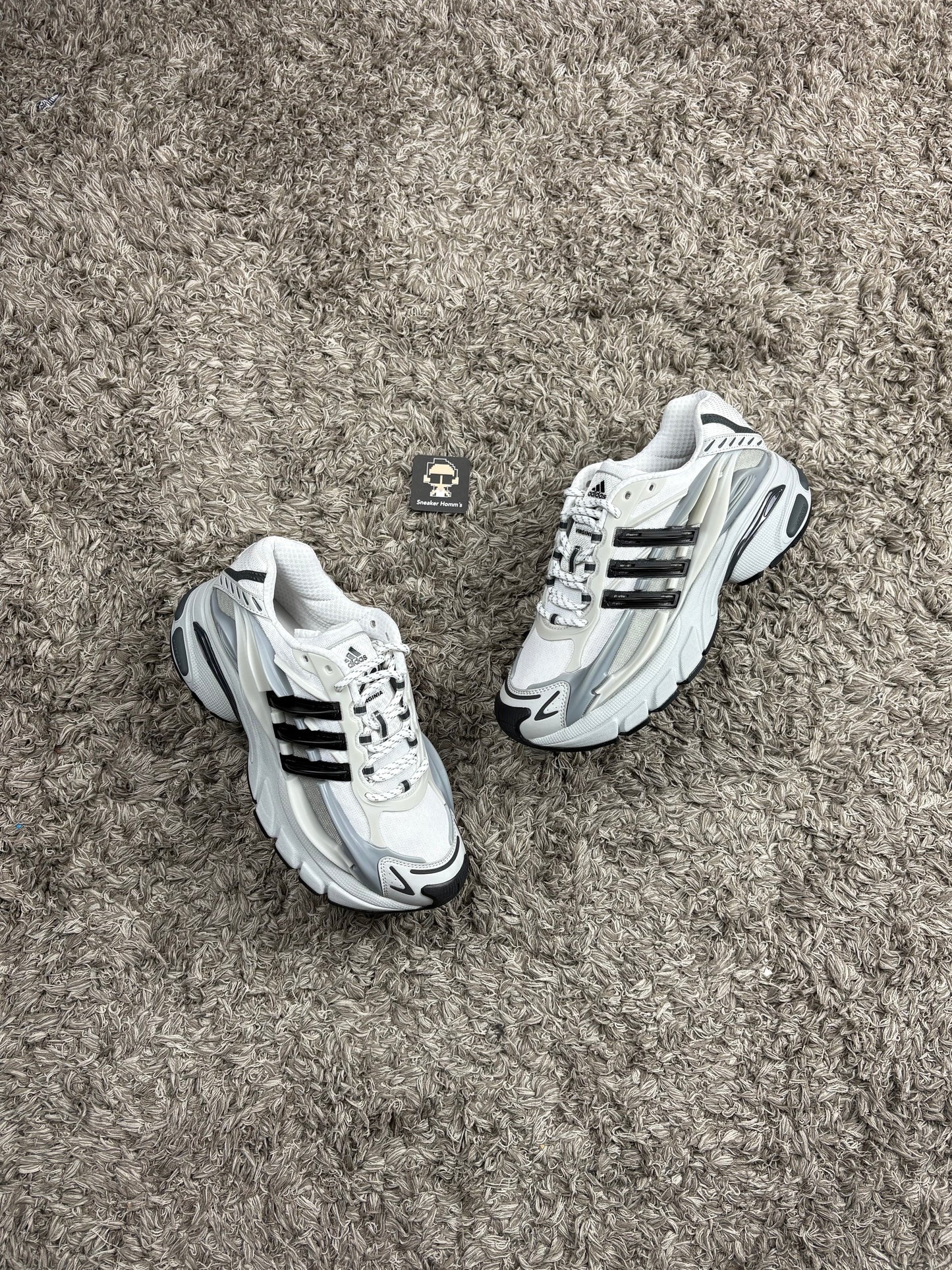 Pharrell x Virginia Jellyfish “Solid Grey Black”