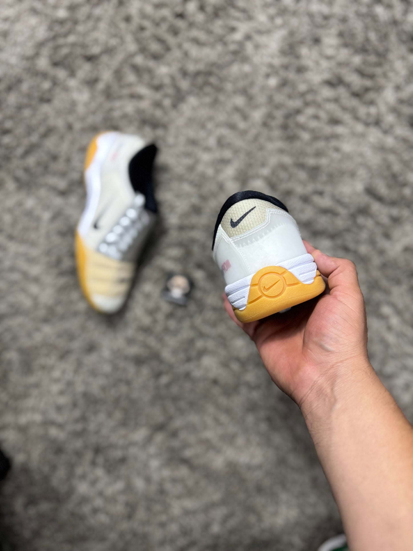 Total 90 III “White Gum Light Brown”