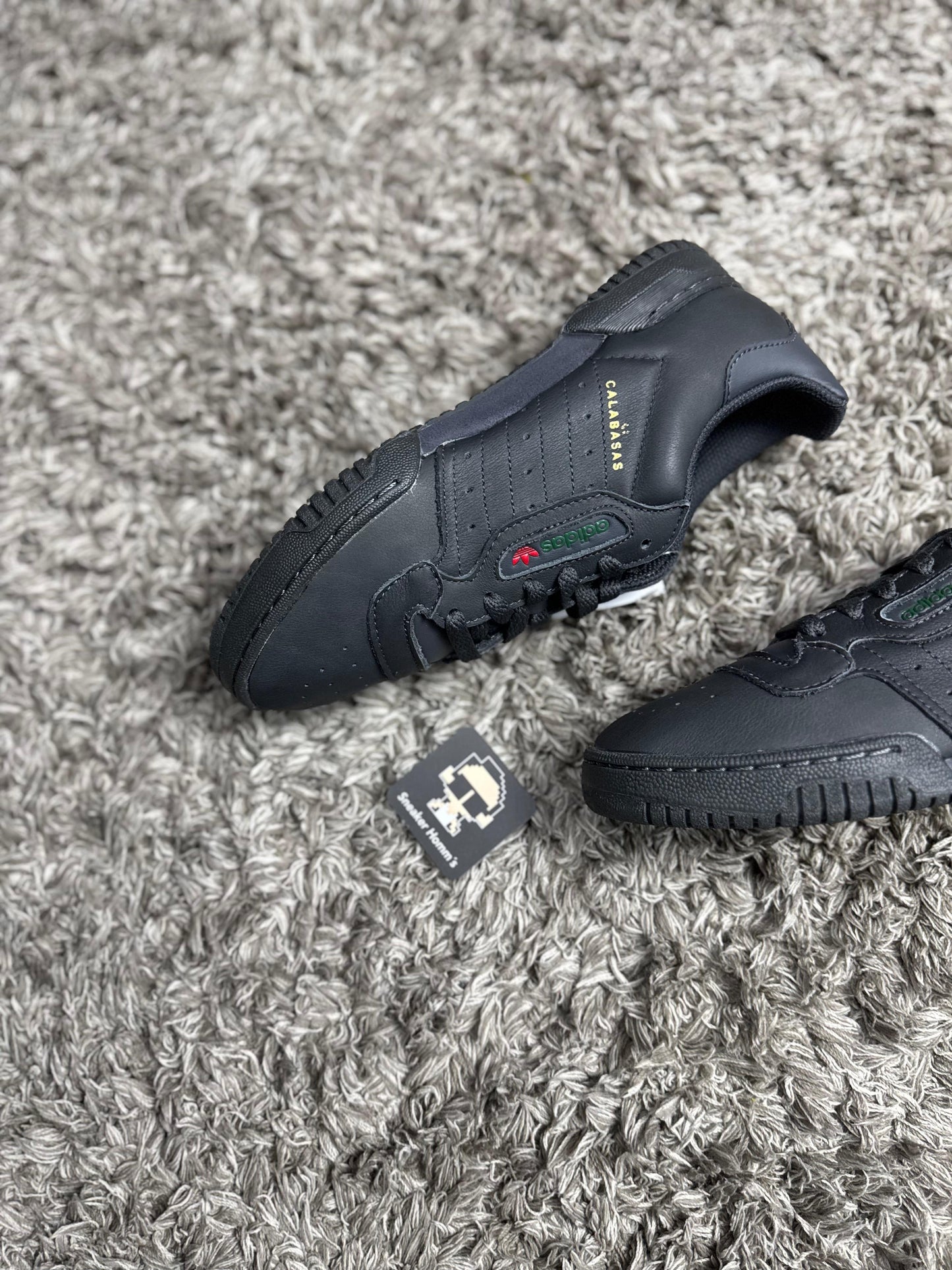 Adidas Yeezy Phowerphase “Core Black”