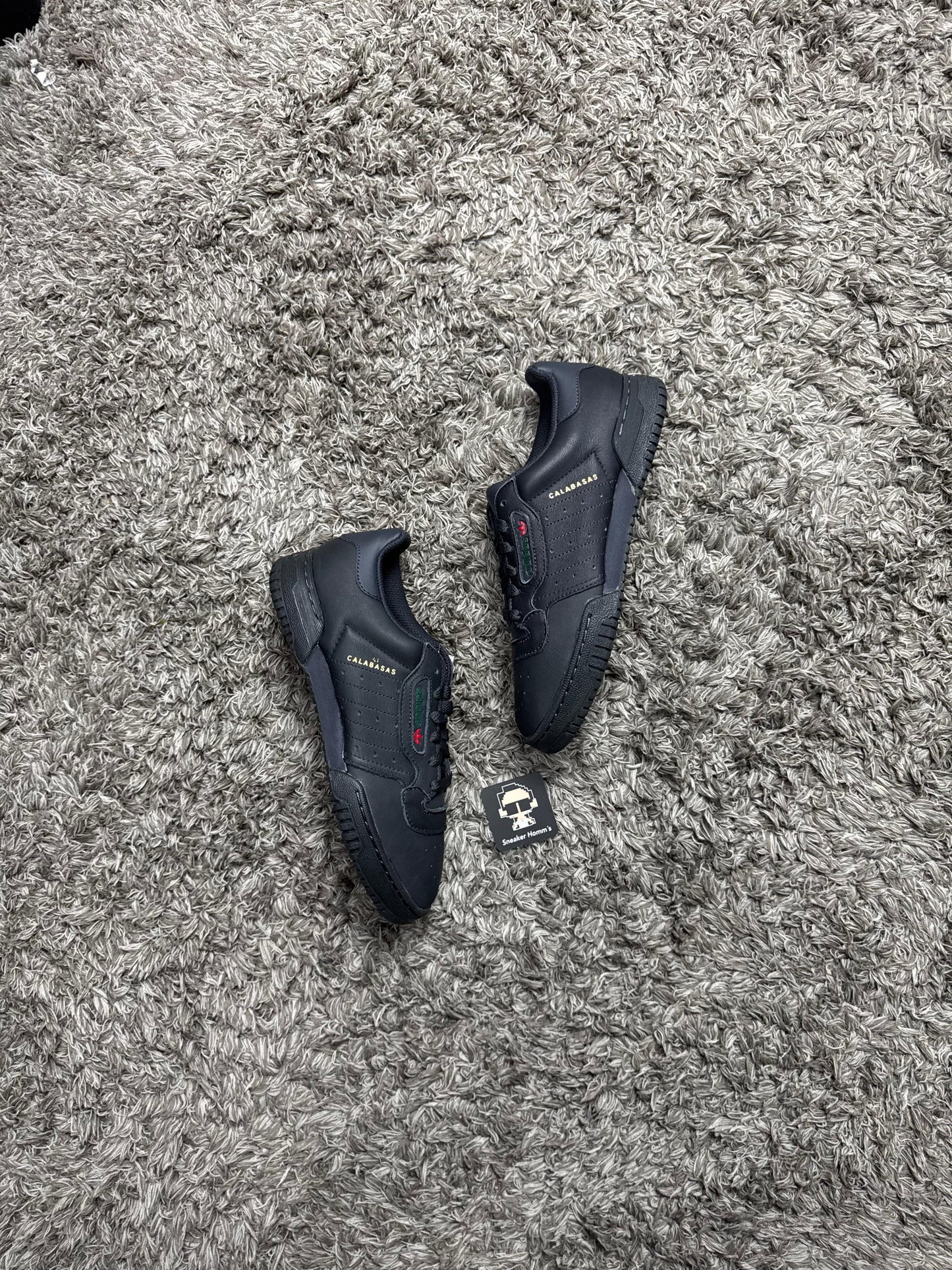 Adidas Yeezy Phowerphase “Core Black”