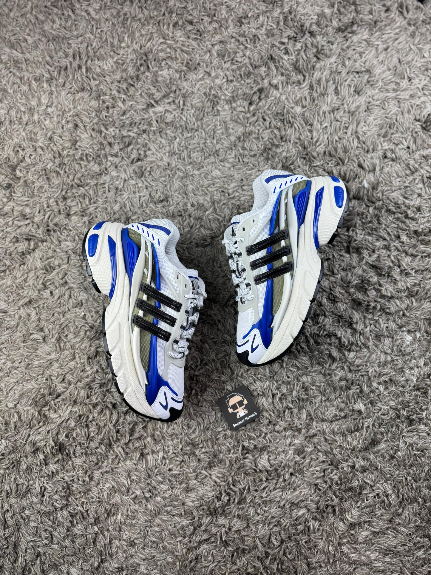 Pharrell x Virginia Jellyfish “Royal Blue”