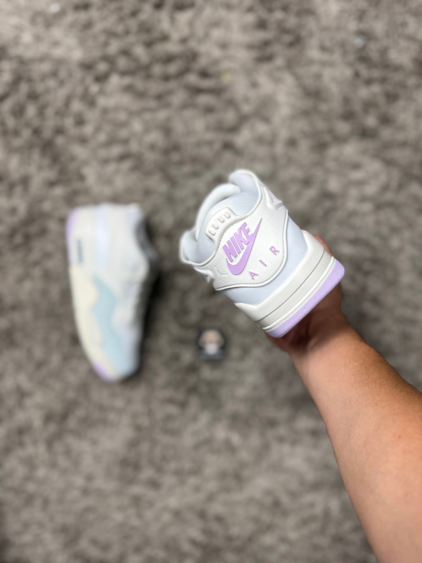 Retro 4 RM “Easter”
