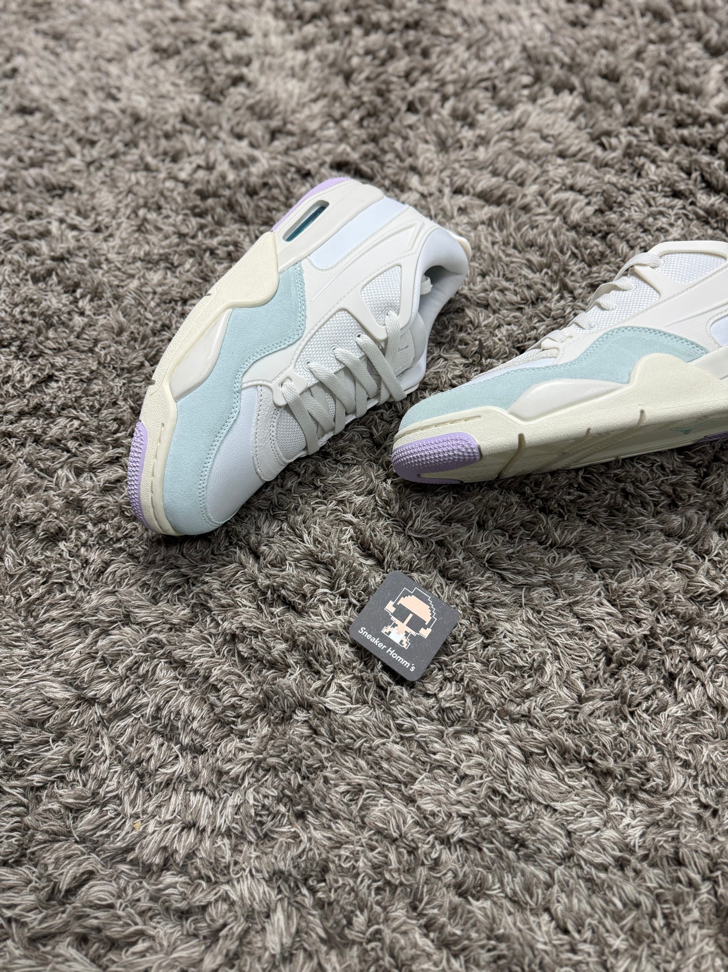 Retro 4 RM “Easter”
