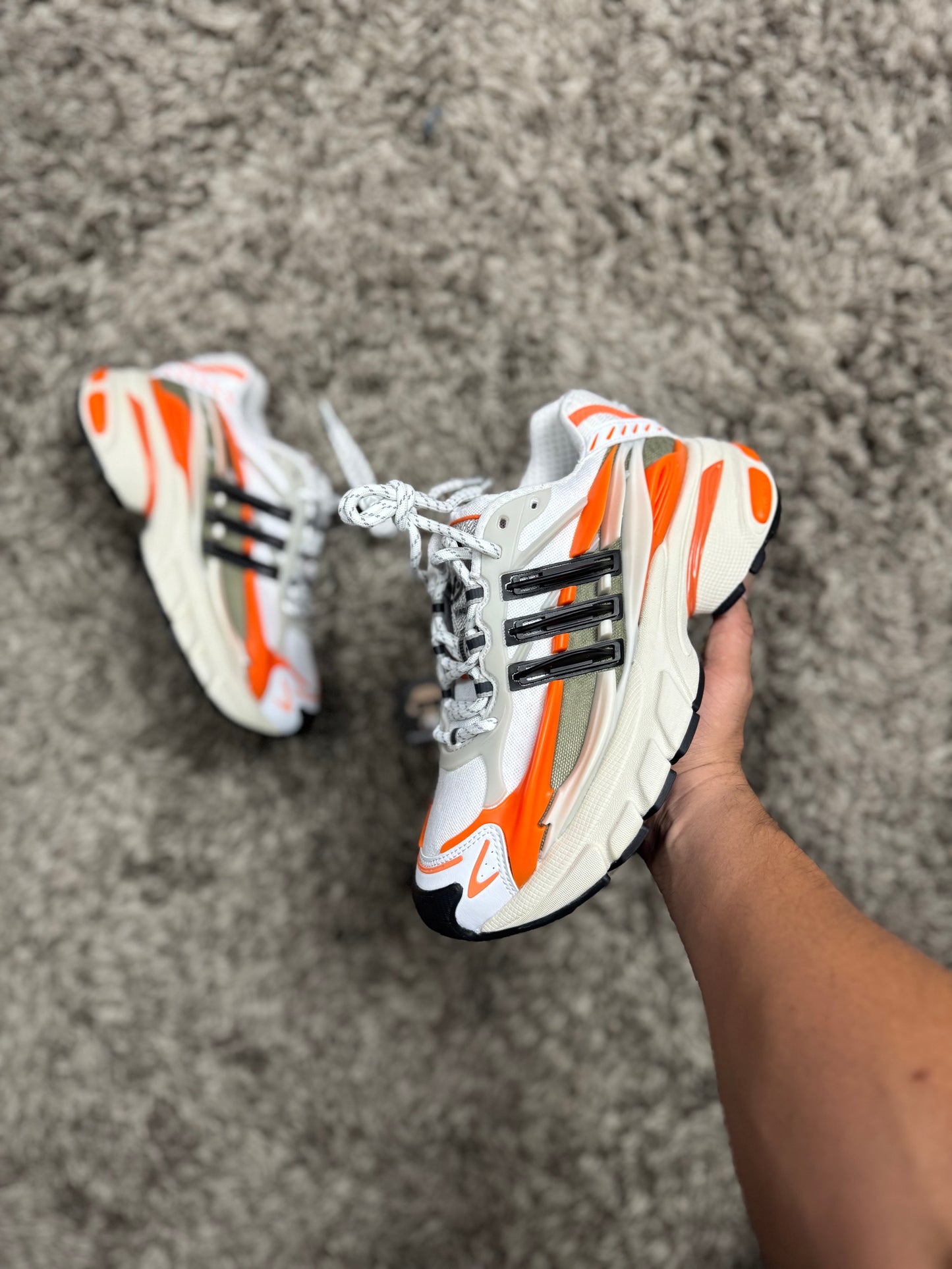 Pharrell x Virginia Jellyfish “Focus Olive Orange”